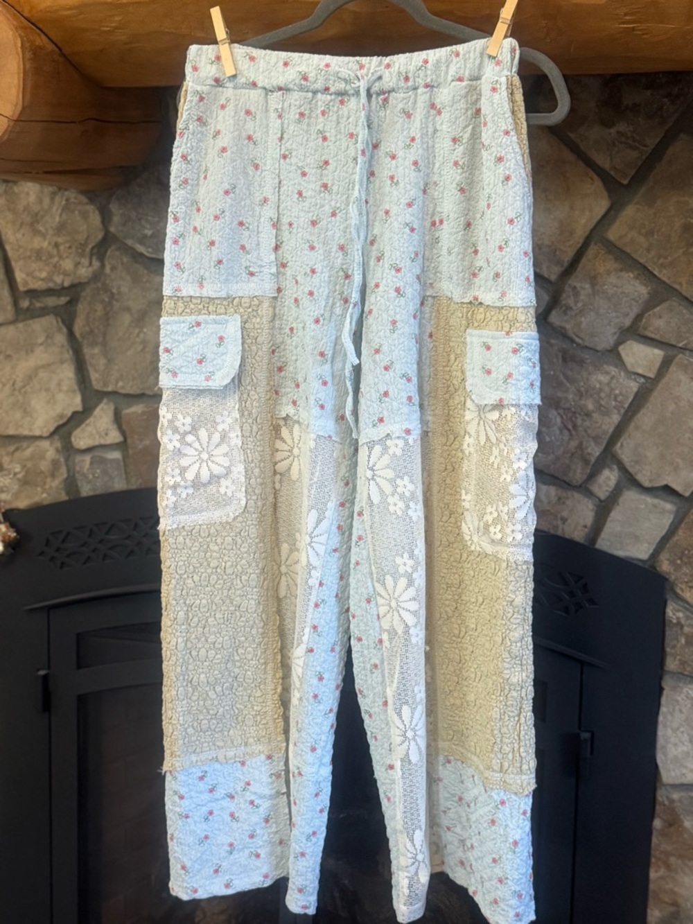 POL Patchwork Wide-Leg Cargo Pants and Matching Hoodie in Light Blue & Tan NWOT - Picture 6 of 6